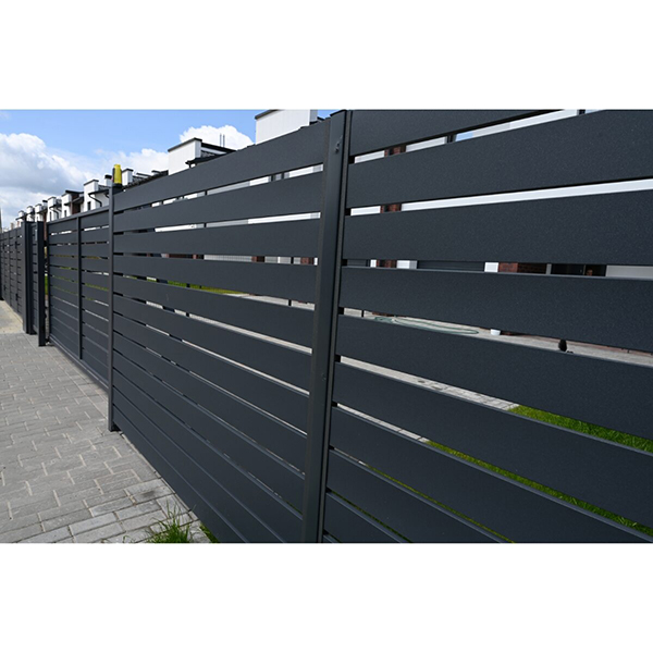 aluminum-fence-1